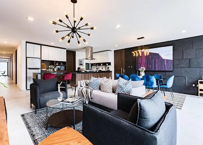 Stylish Polanco Duo Steps From Lincoln Park Apartment Mexico City