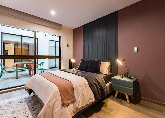 Stylish Polanco Duo Steps From Lincoln Park Apartment Mexico City